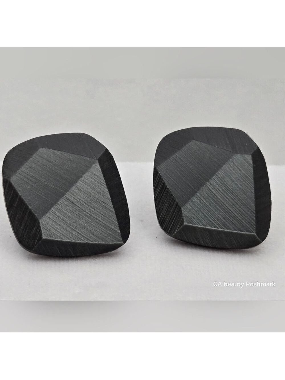 ✨2/$10✨ Handmade Minimalist Black Triangle Stud Earrings Faceted Resin Jewelry